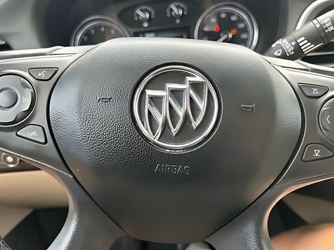 Used 2019 Buick Enclave Essence FWD image 23