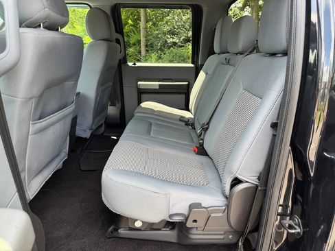 Used 2014 Ford F250 XLT w/ Snow Plow Prep Package AWD/4WD image 24