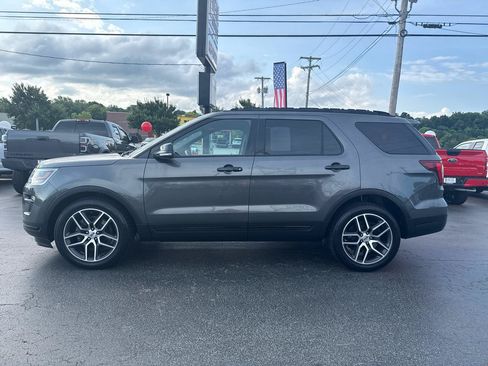 Used 2018 Ford Explorer Sport w/ Equipment Group 401A AWD/4WD image 1