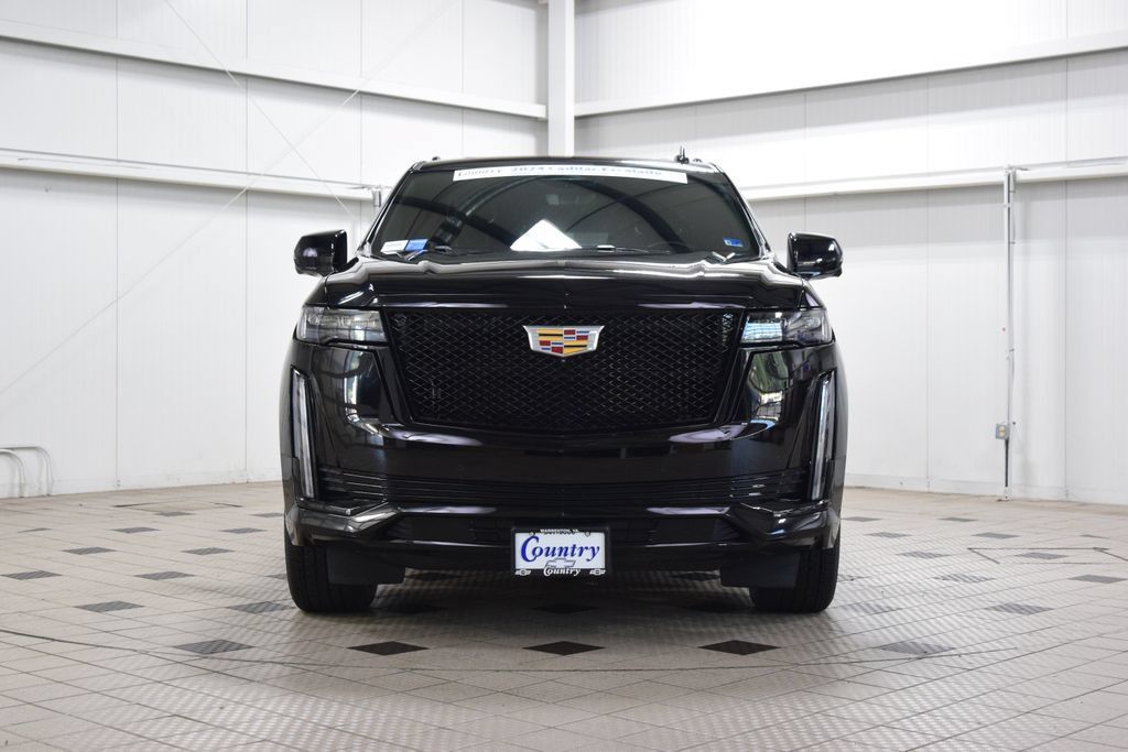 Used 2024 Cadillac Escalade Sport w/ Touring Package AWD/4WD image 2