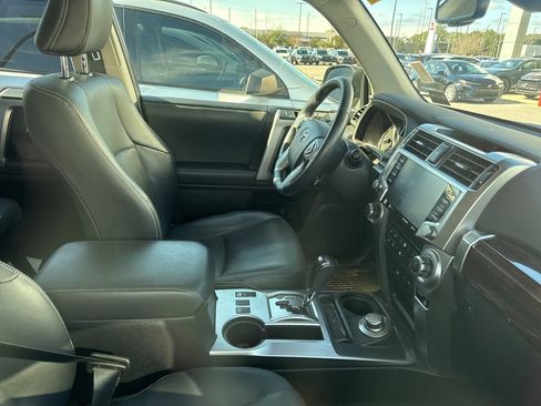 Used 2024 Toyota 4Runner Limited image 7