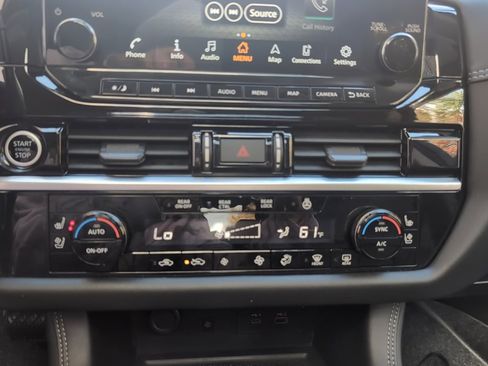 Used 2022 Nissan Pathfinder Platinum w/ Cargo Package image 25