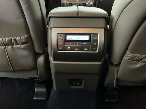 Used 2021 Lexus GX 460 Premium w/ Premium Package AWD/4WD image 27