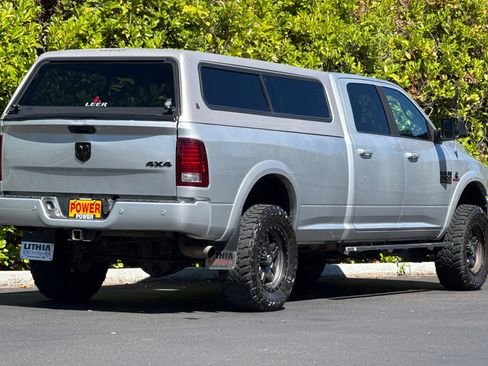 Used 2016 RAM 2500 Laramie w/ Sport Appearance Group AWD/4WD image 4