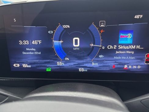 Used 2024 Chevrolet Blazer EV LT image 32