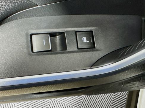 Used 2023 Toyota RAV4 SE w/ Weather & Moonroof Package AWD/4WD image 26
