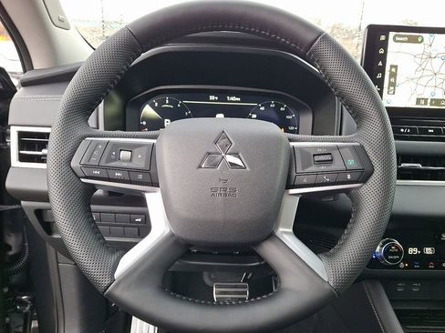 New 2026 Mitsubishi Outlander SEL AWD/4WD image 10