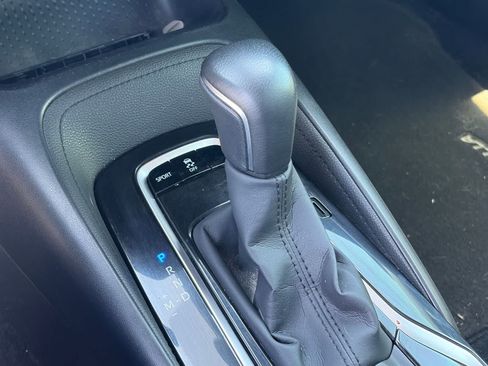 Used 2020 Toyota Corolla SE w/ SE Premium Package FWD image 16