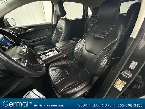 Used 2023 Ford Edge Titanium image 17