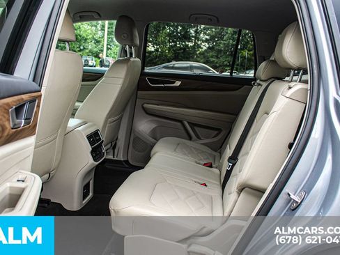 Used 2026 Volkswagen Atlas SE FWD image 17