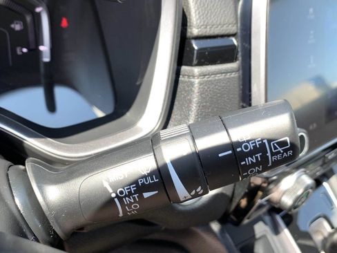 Used 2018 Honda CR-V EX image 19