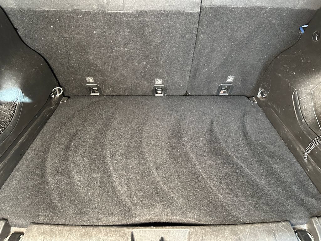 Used 2018 Jeep Renegade Altitude w/ UConnect 8.4 Nav Group AWD/4WD image 21