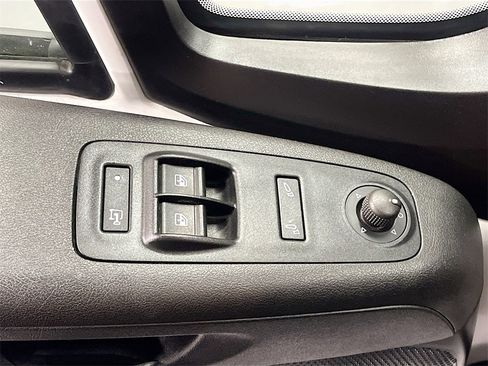 Used 2023 RAM ProMaster 2500 w/ Convenience Group image 17