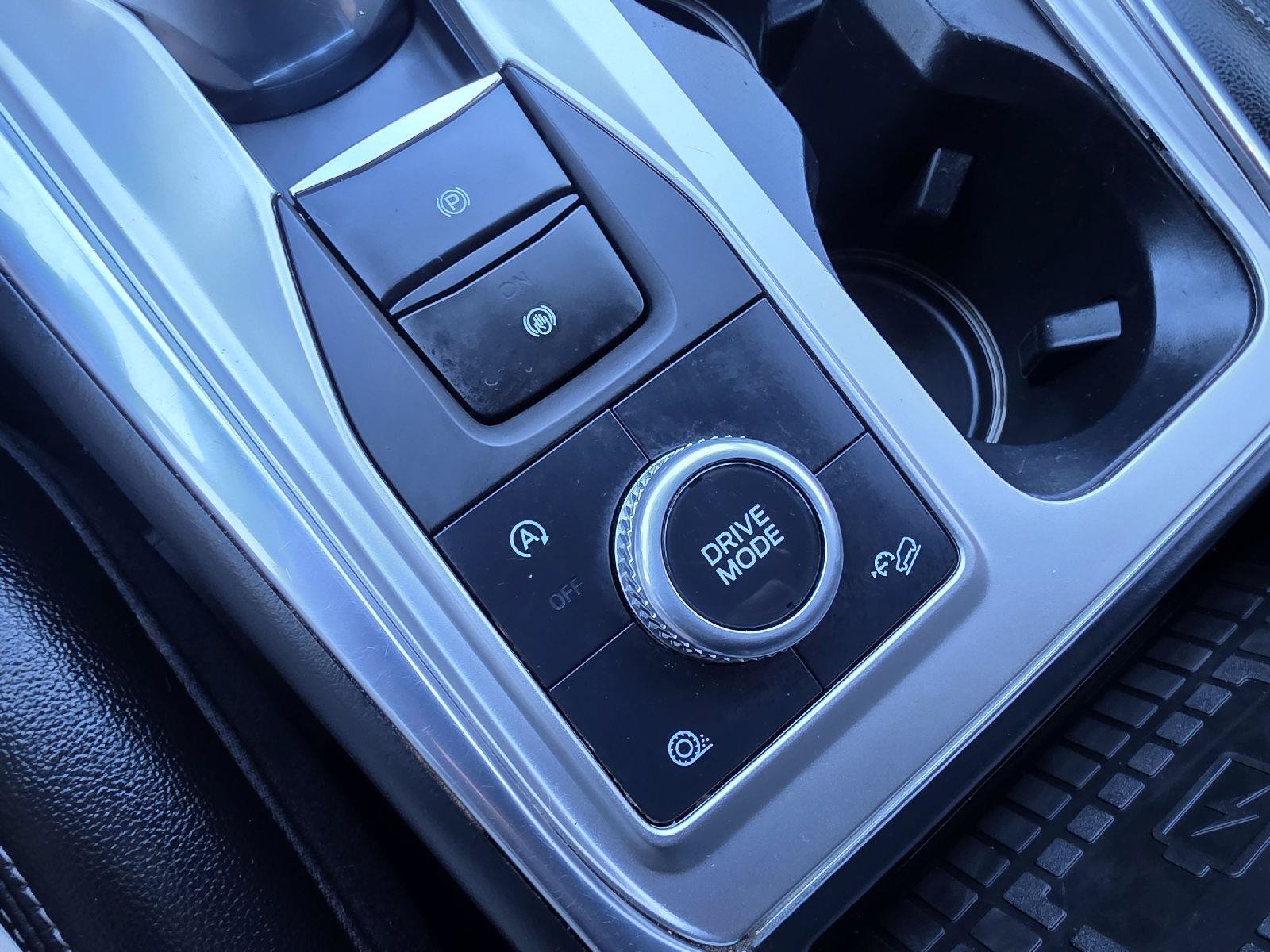 Used 2020 Ford Explorer Limited AWD/4WD image 18