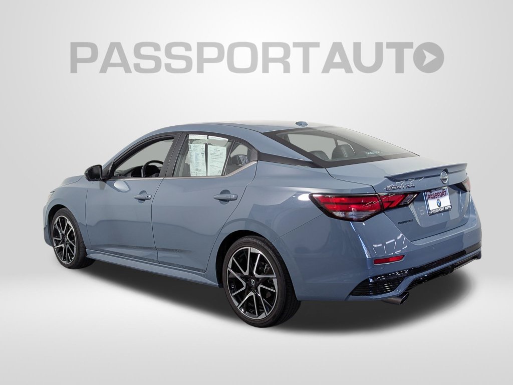 Used 2024 Nissan Sentra SR w/ SR Premium Package FWD image 3