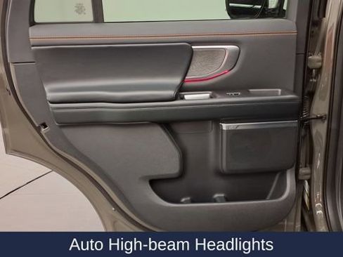 Used 2025 Ford Expedition Tremor image 23