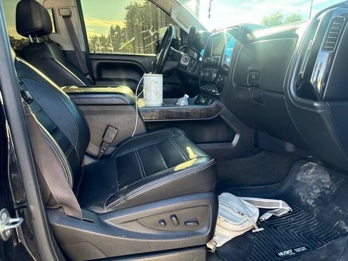 Used 2016 GMC Sierra 2500 Denali w/ Duramax Plus Package AWD/4WD image 28