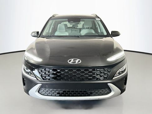 Used 2022 Hyundai Kona SEL FWD image 2
