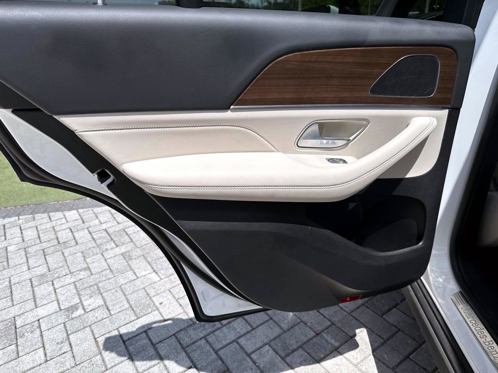 Certified 2024 Mercedes-Benz GLE 350 4MATIC image 12