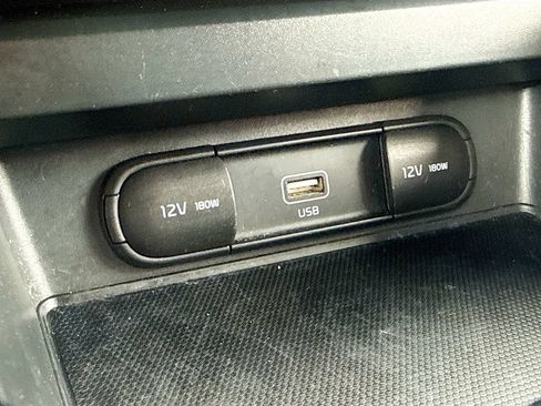 Used 2020 Kia Soul LX FWD image 35