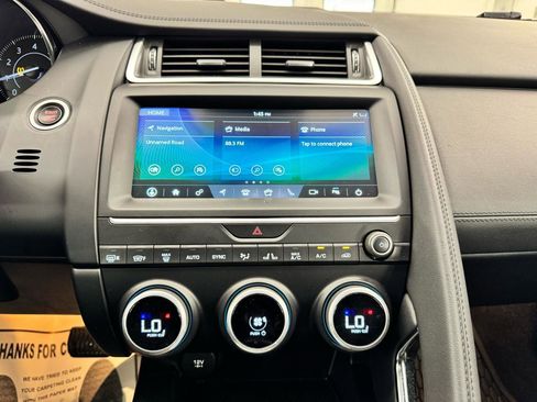 Used 2020 Jaguar E-PACE AWD/4WD image 29