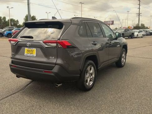Used 2025 Toyota RAV4 XLE w/ Convenience Package AWD/4WD image 8