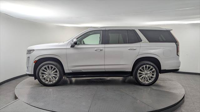 Used 2022 Cadillac Escalade Premium Luxury AWD/4WD image 3