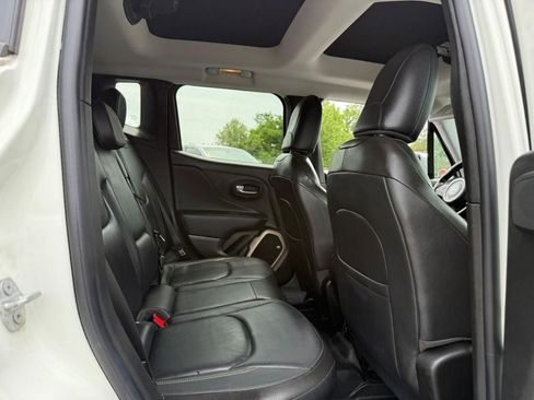 Used 2017 Jeep Renegade Limited AWD/4WD image 11