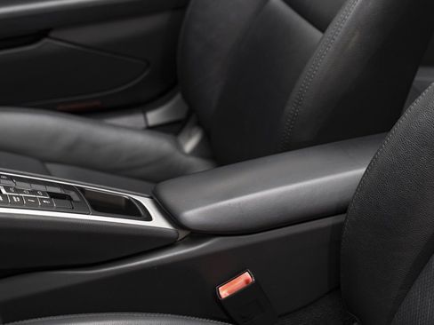 Used 2015 Porsche 911 Carrera S image 12