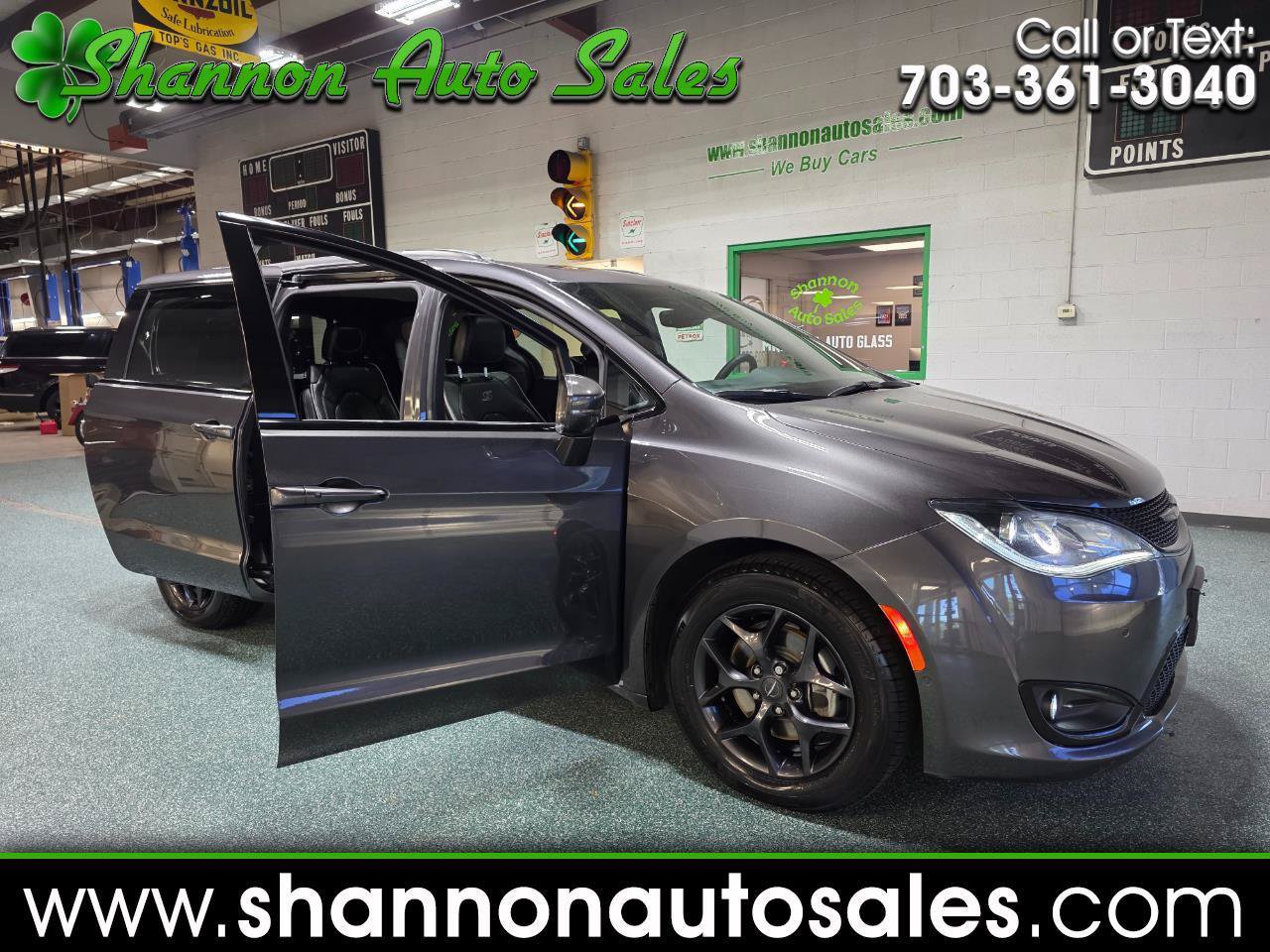 Used 2019 Chrysler Pacifica Limited w/ Advanced Safetytec Group FWD image 1
