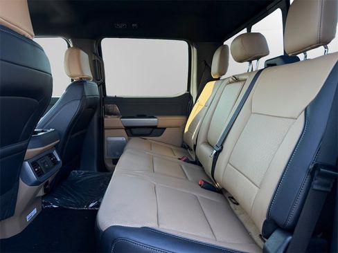New 2026 Ford F350 Lariat w/ Lariat Premium Package image 13