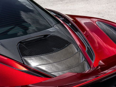 Used 2018 McLaren 720S Luxury RWD image 22