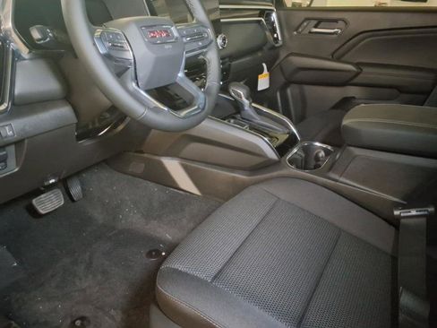 New 2025 GMC Canyon Elevation w/ Convenience Package image 12