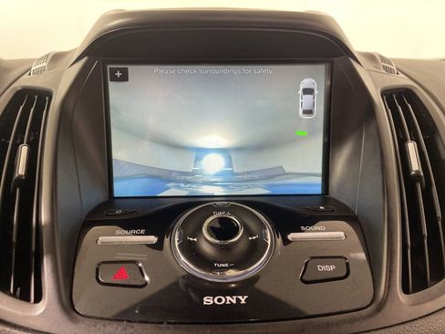 Used 2017 Ford Escape Titanium FWD image 16