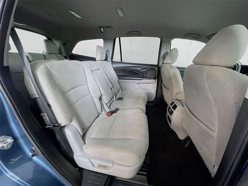 Used 2017 Honda Pilot EX image 31