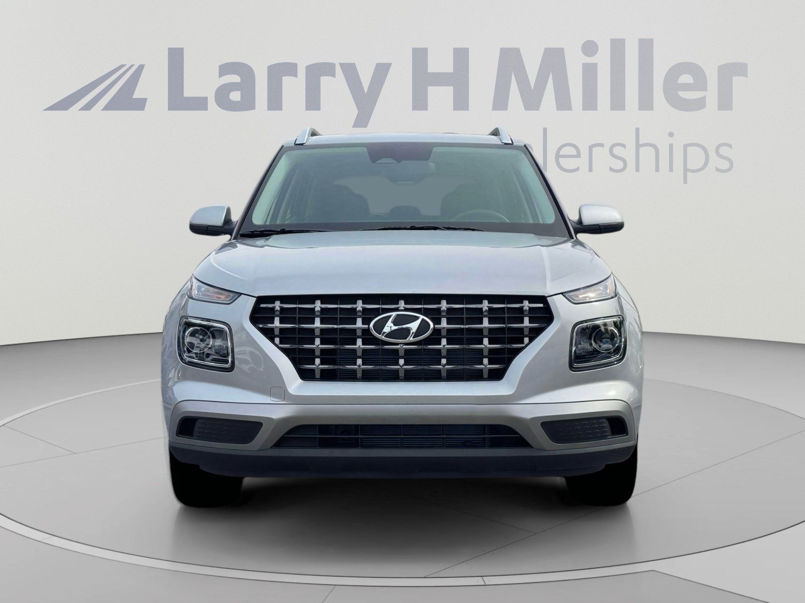 Used 2026 Hyundai Venue SEL FWD image 12