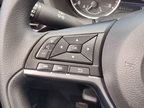 Used 2024 Nissan Sentra SV FWD image 24