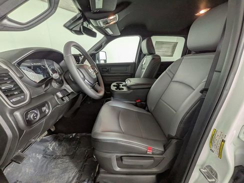 New 2026 RAM 3500 Tradesman AWD/4WD image 15
