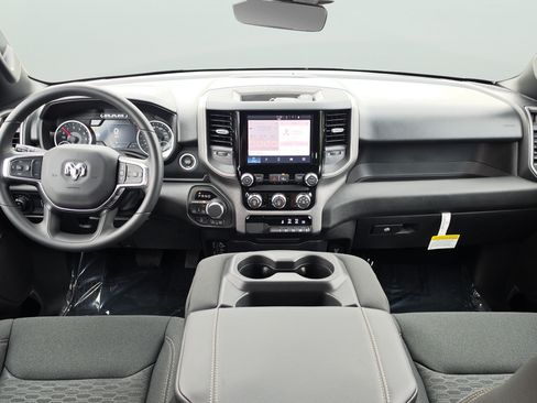 New 2026 RAM 1500 Classic Warlock AWD/4WD image 9