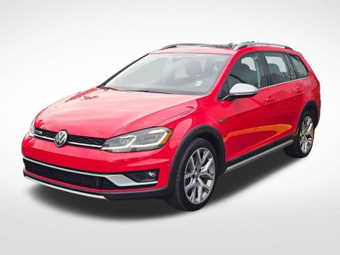 Used 2018 Volkswagen Golf Alltrack SEL AWD/4WD image 3
