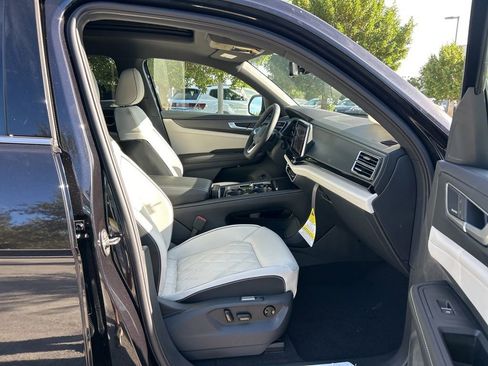 New 2026 Volkswagen Atlas Cross Sport SEL Premium R-Line image 43