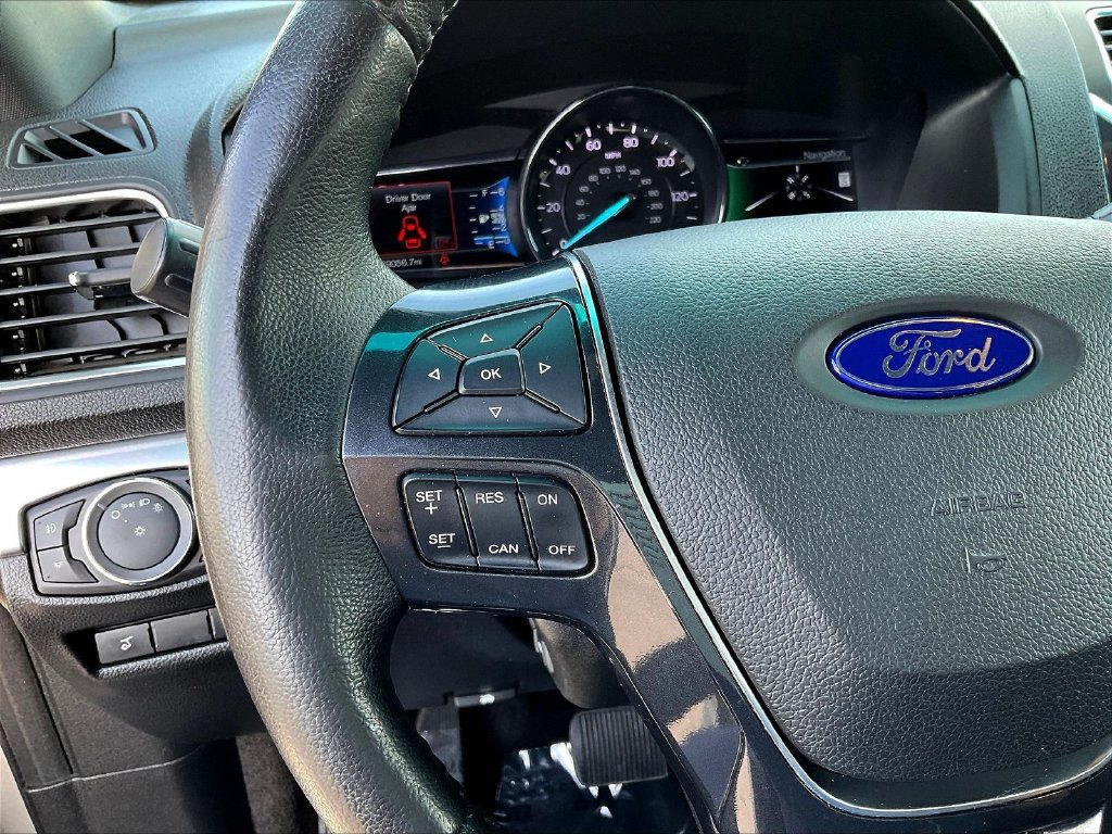 Used 2016 Ford Explorer Limited AWD/4WD image 11