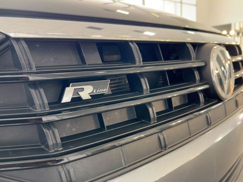 Used 2019 Volkswagen Jetta R-Line image 33
