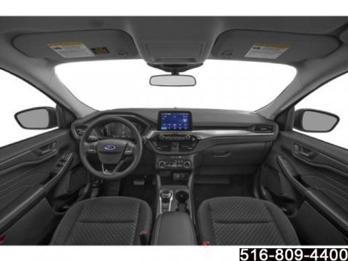 Used 2025 Ford Escape Active w/ Cold Weather Package image 9