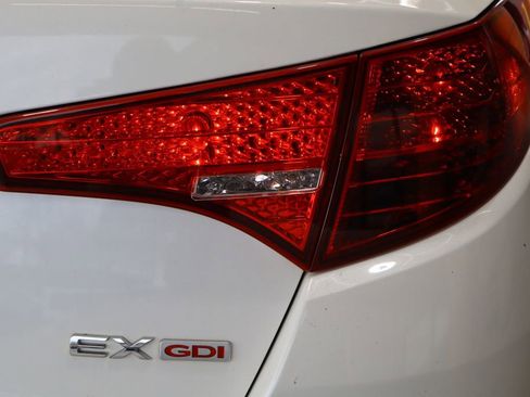 Used 2012 Kia Optima EX w/ Premium Pkg image 44