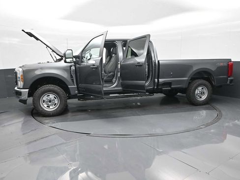 New 2026 Ford F350 XL w/ XL Off-Road Package image 29