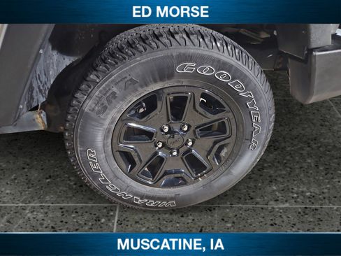 Used 2016 Jeep Wrangler Sport image 10