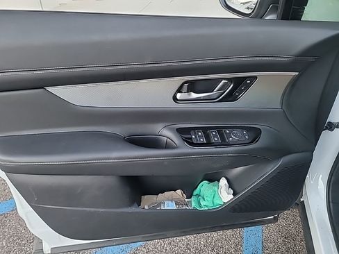 Used 2025 Nissan Murano SL w/ Cargo Package image 15