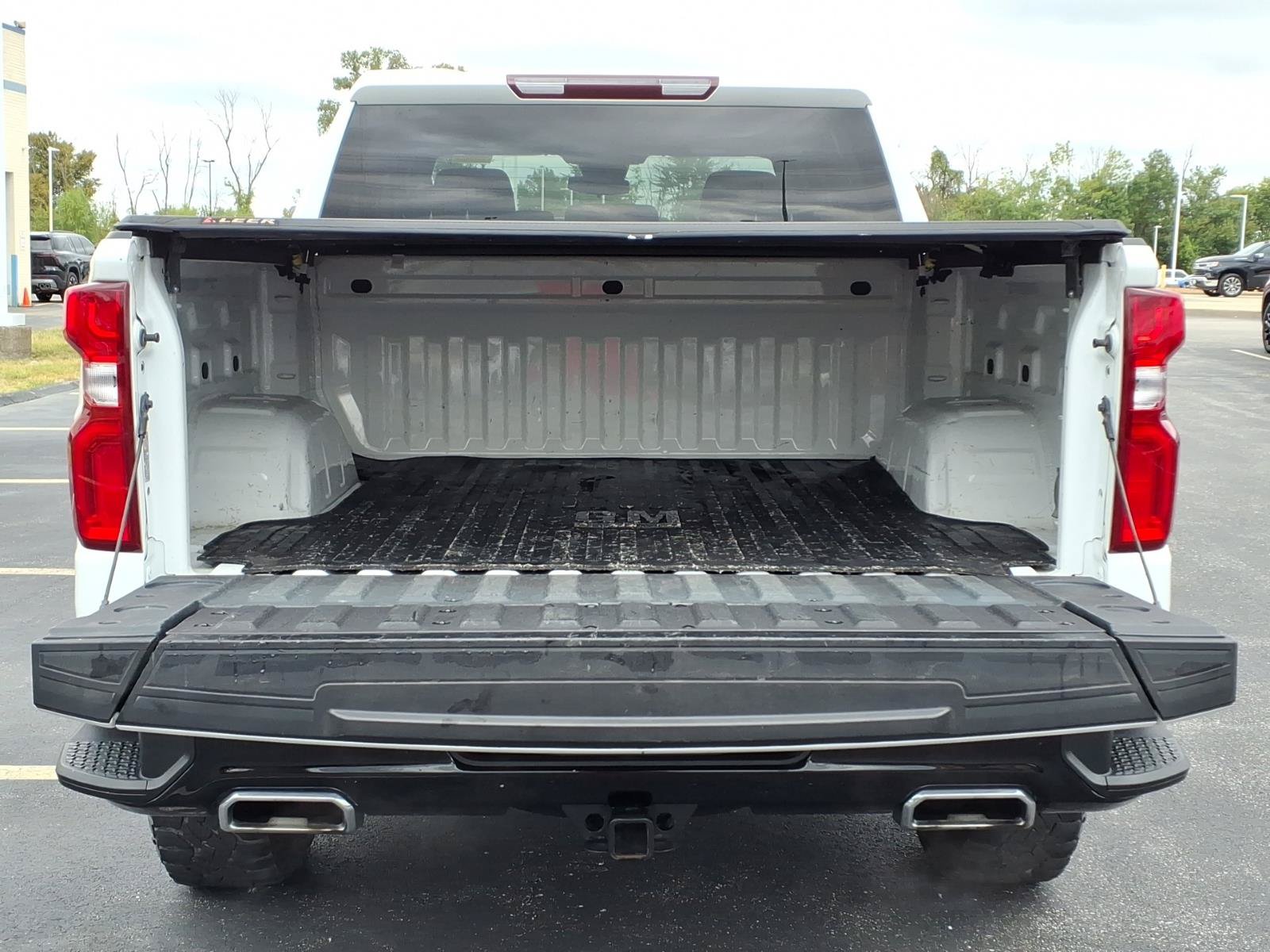 Used 2022 Chevrolet Silverado 1500 LT Trail Boss AWD/4WD image 28