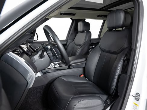 Used 2022 Land Rover Range Rover SE image 15